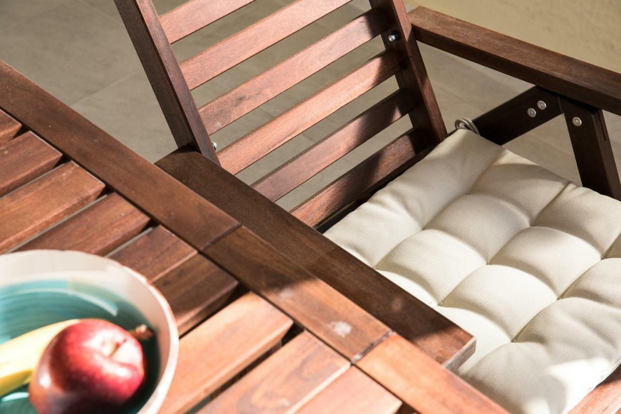 Metro Fix Cosy Apartment Atenas Exterior foto